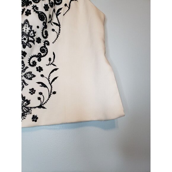Sandra Darren Womens Petite 10P Fancy Top Ivory Black Beaded Cropped Sleeveless - Picture 3 of 6